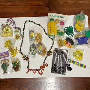 Lot Krewe Tucks Mardi Gras Parade Throw Party Box Deluxe Beads Pens keychain + 3